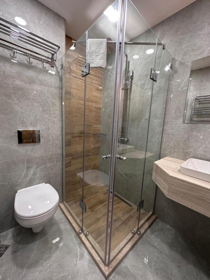 Hotel Embassy Tbilisi Ngoại thất bức ảnh