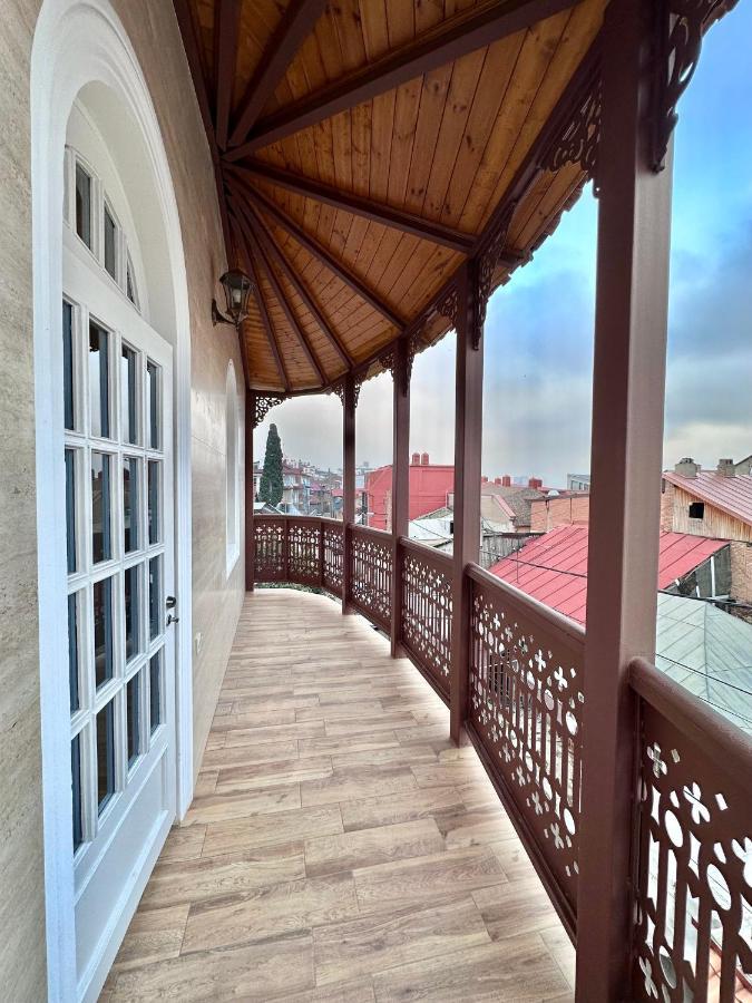 Hotel Embassy Tbilisi Ngoại thất bức ảnh