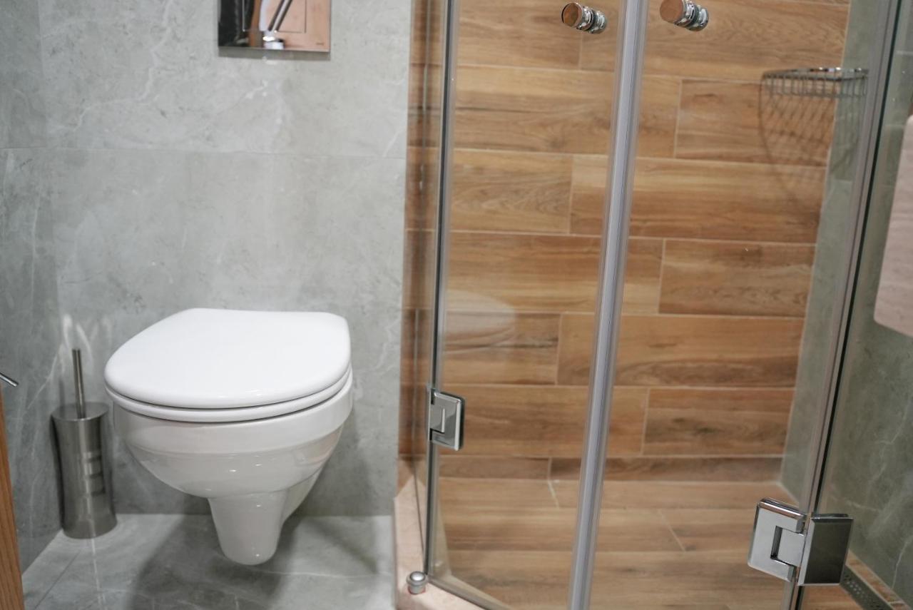 Hotel Embassy Tbilisi Ngoại thất bức ảnh
