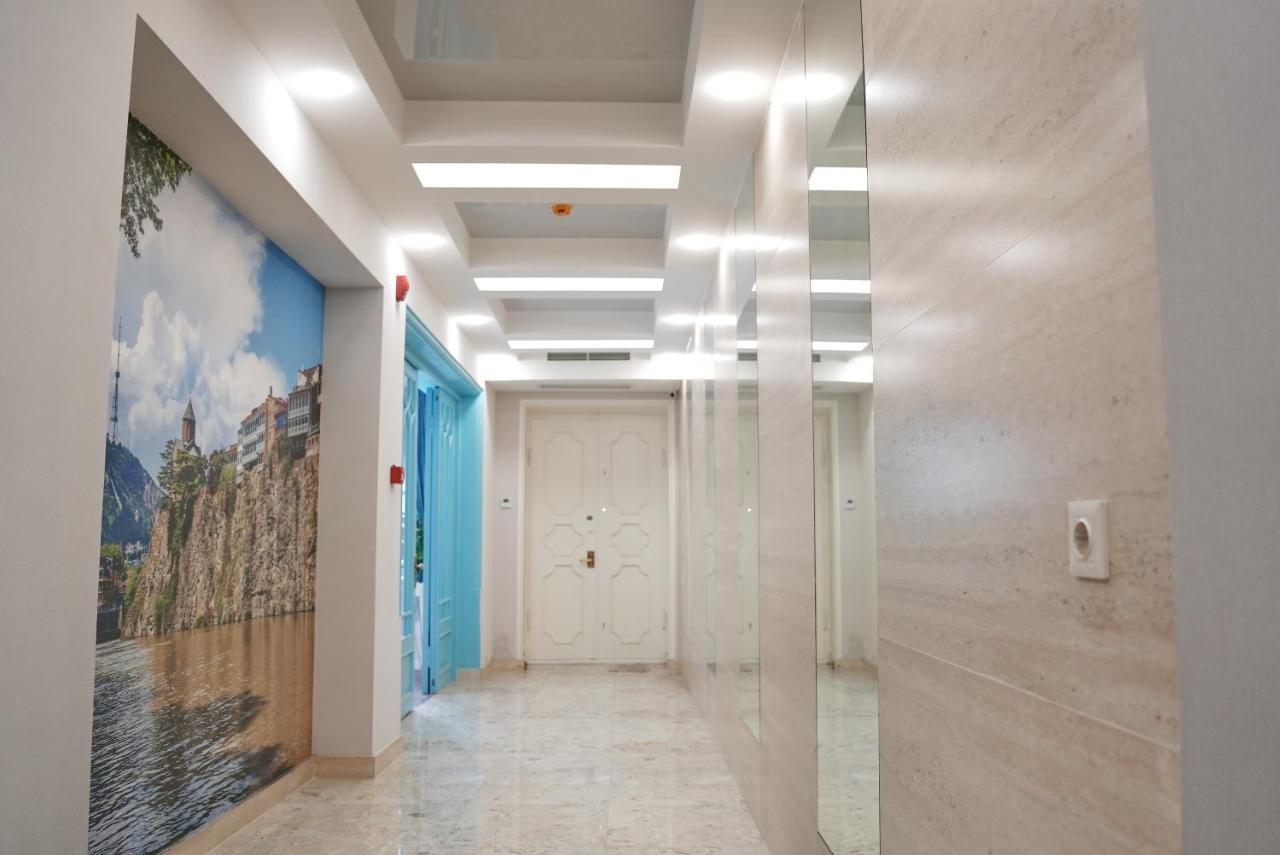 Hotel Embassy Tbilisi Ngoại thất bức ảnh